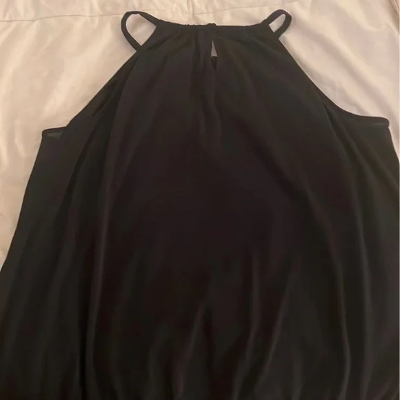 Women’s top - Picture 4 of 5